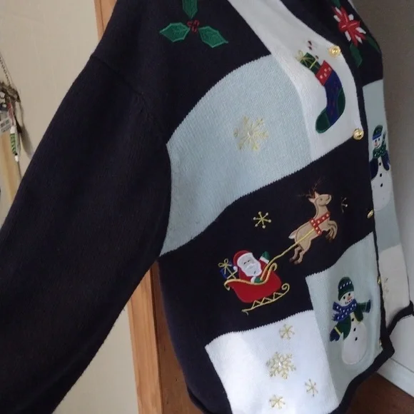 Women's Vintage Crystal Kobe Christmas Button Up Cardigan XL - Picture 2 of 8